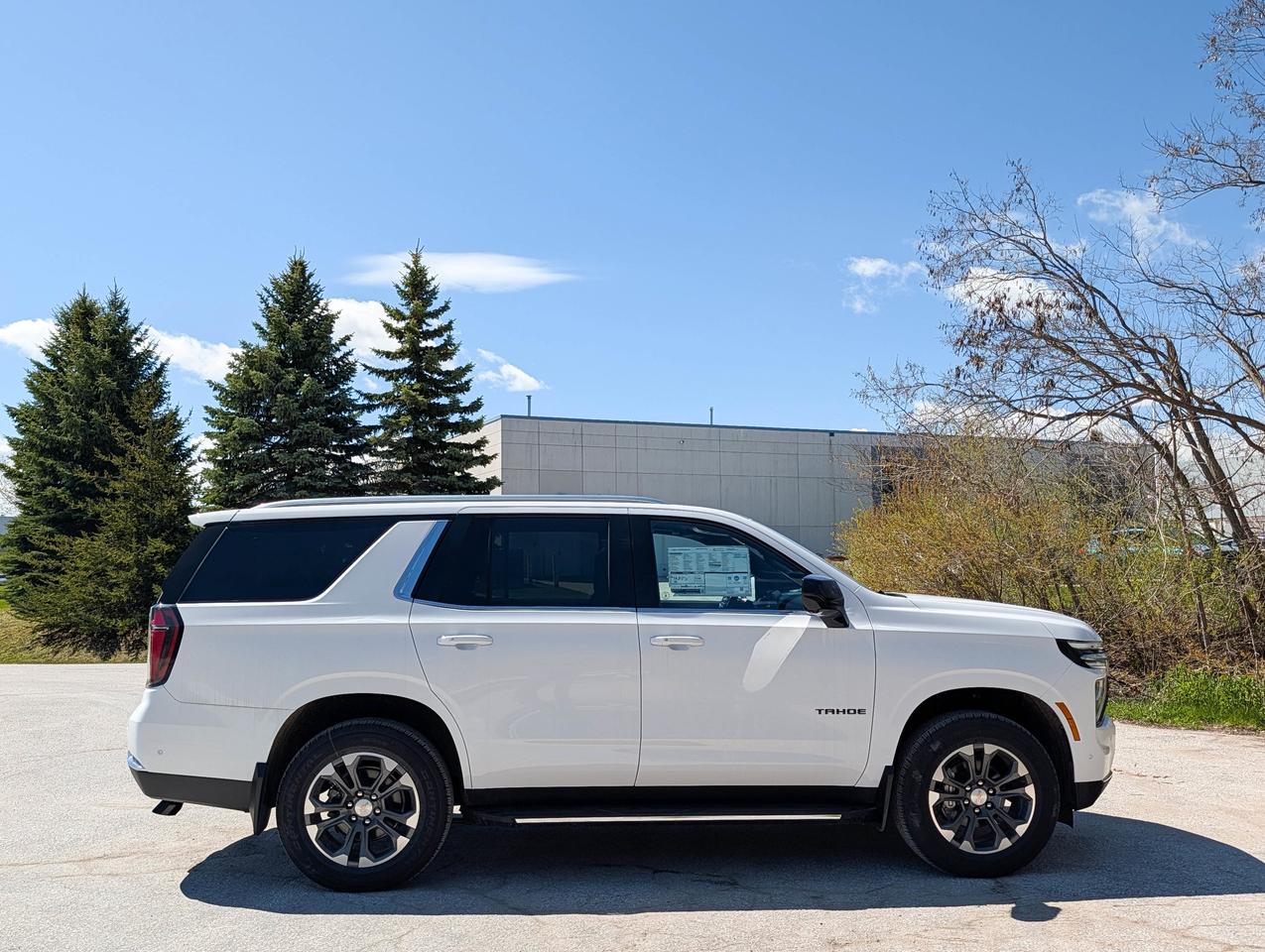 2026 Chevrolet Tahoe LS Photo