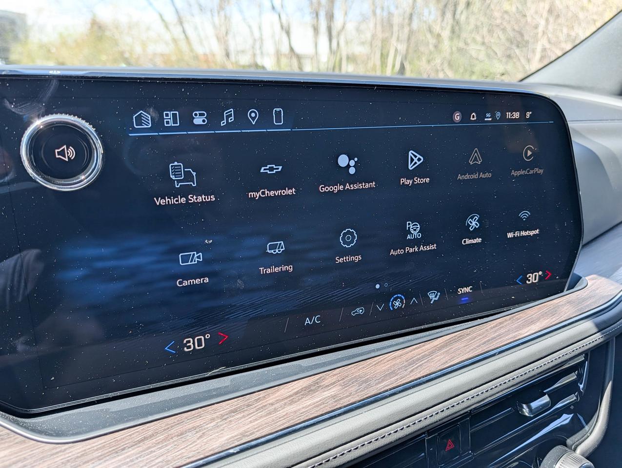 2026 Chevrolet Tahoe LS Photo