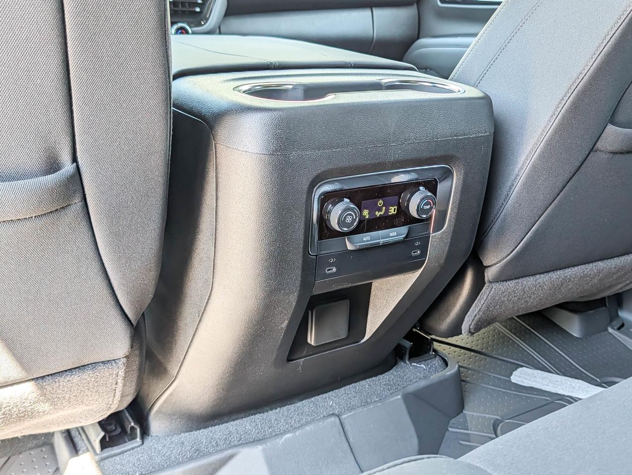 2026 Chevrolet Tahoe LS Photo