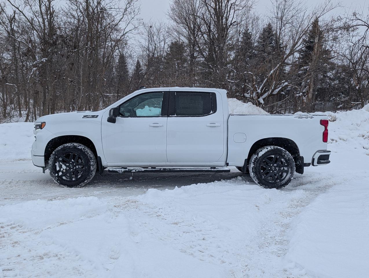 2026 Chevrolet Silverado 1500 RST Photo