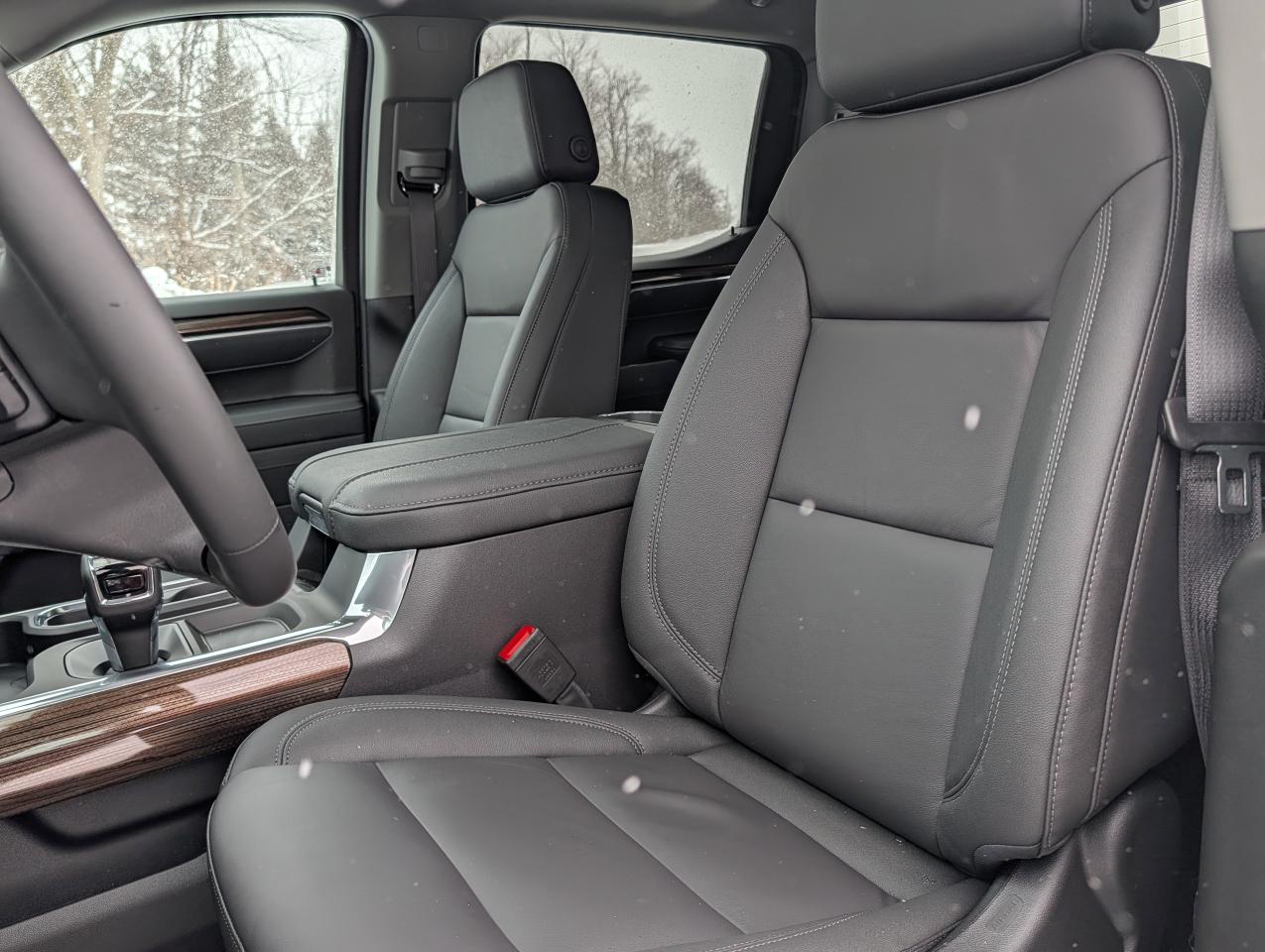 2026 Chevrolet Silverado 1500 RST Photo