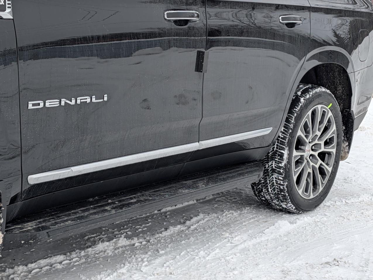 2026 GMC Yukon Denali Photo