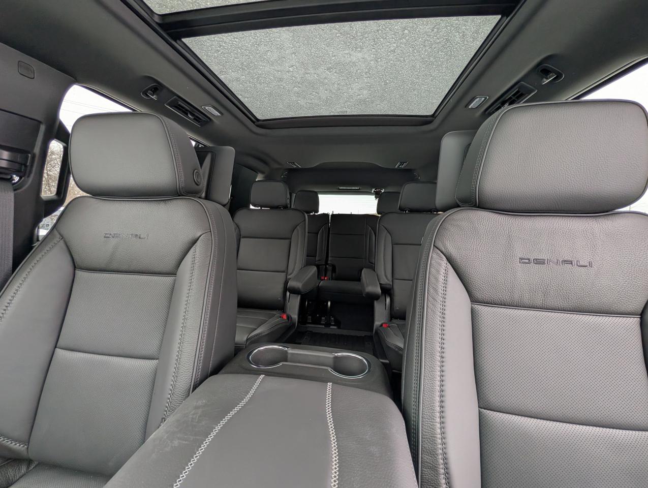 2026 GMC Yukon Denali Photo