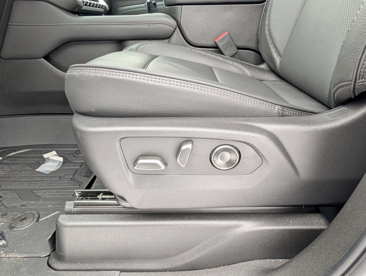 2026 GMC Yukon Denali Photo