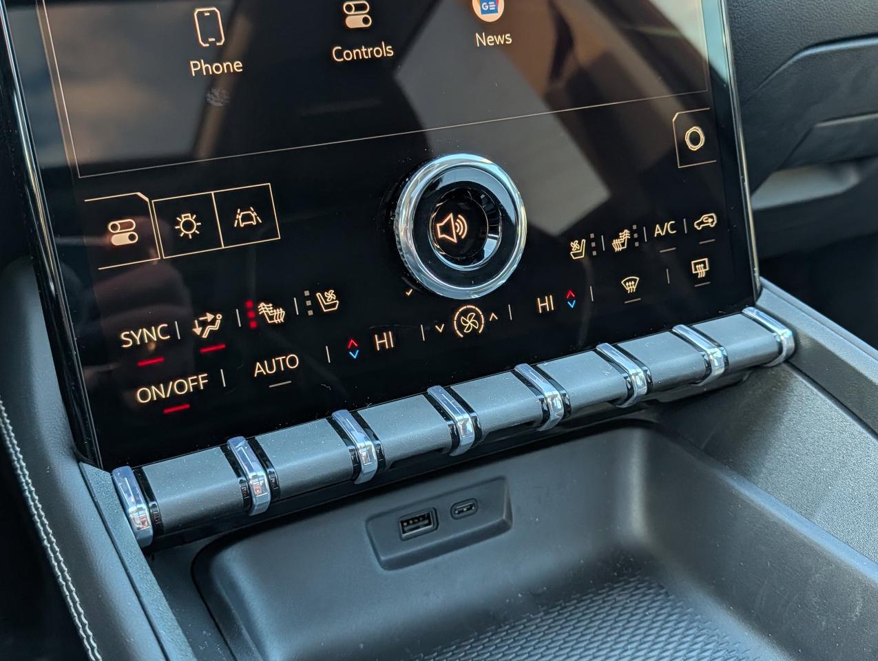 2026 GMC Terrain AWD Denali Photo