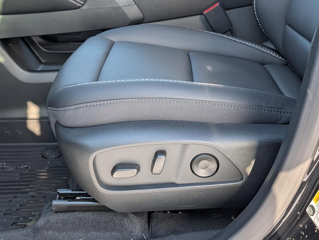 2026 GMC Terrain AWD Denali Photo