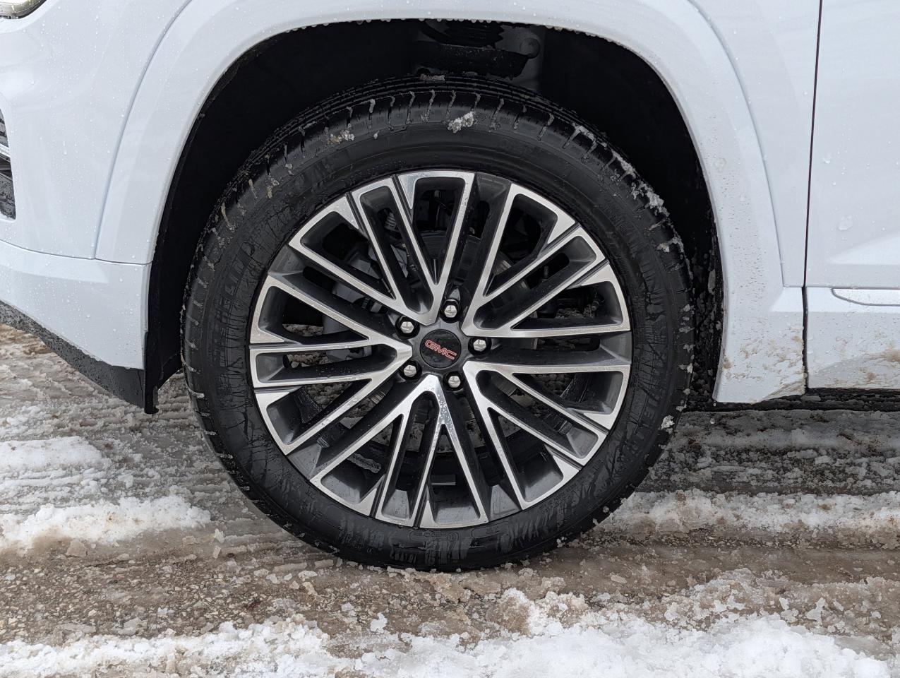 2026 GMC Terrain AWD Denali Photo