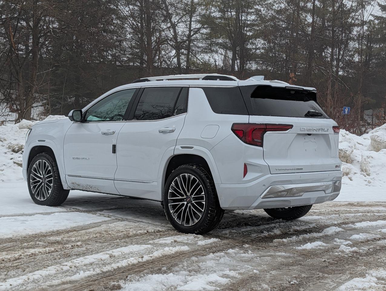 2026 GMC Terrain AWD Denali Photo