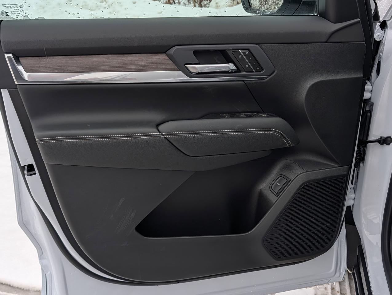 2026 GMC Terrain AWD Denali Photo