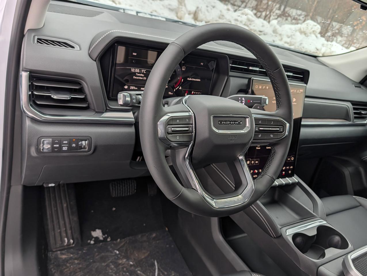 2026 GMC Terrain AWD Denali Photo