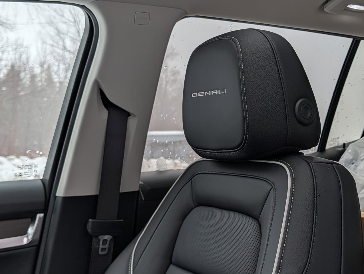 2026 GMC Terrain AWD Denali Photo