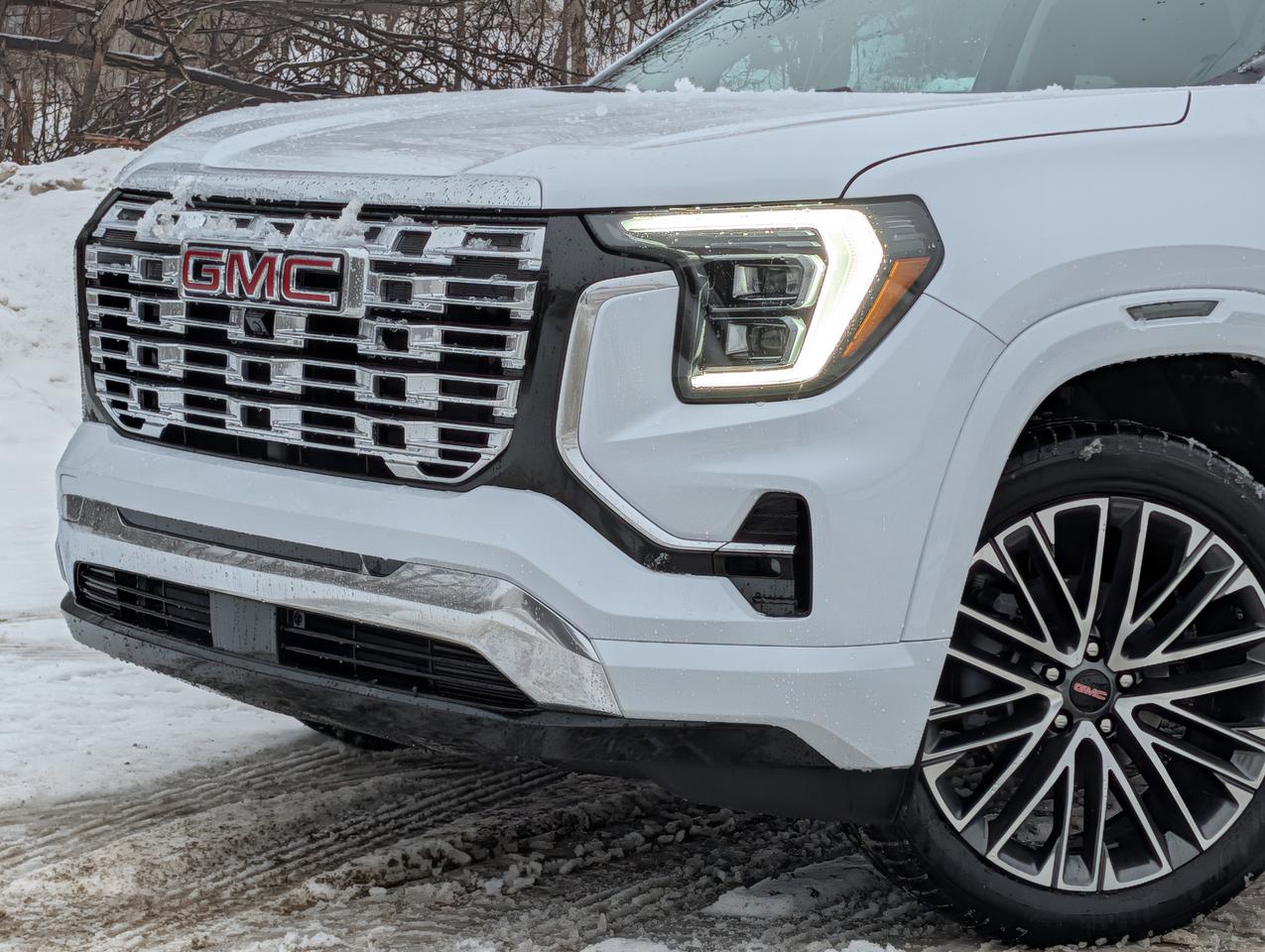 2026 GMC Terrain AWD Denali Photo