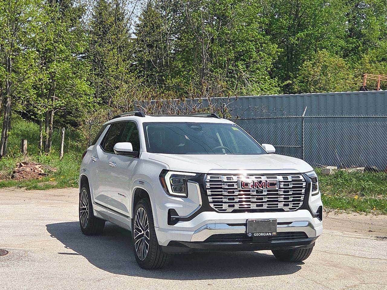 2026 GMC Terrain AWD Denali Photo3