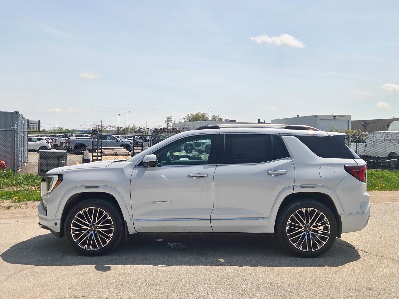 2026 GMC Terrain AWD Denali Photo