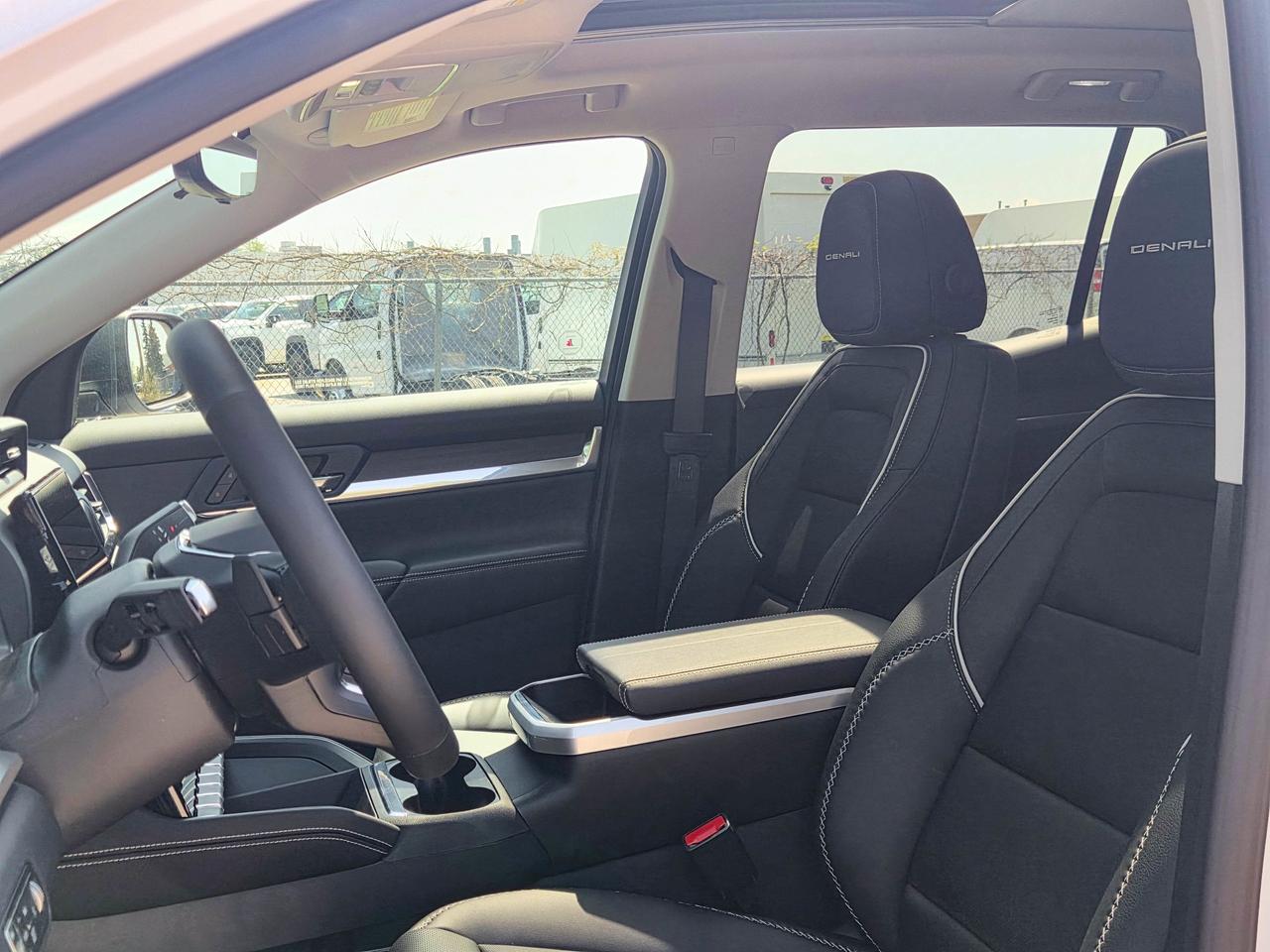 2026 GMC Terrain AWD Denali Photo