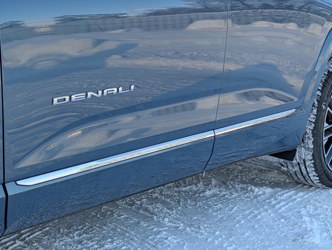 2026 GMC Terrain AWD Denali Photo