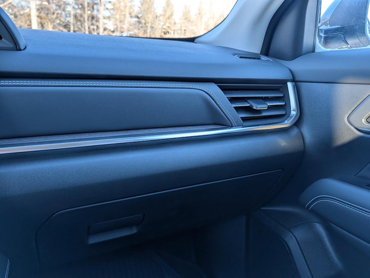 2026 GMC Terrain AWD Denali Photo