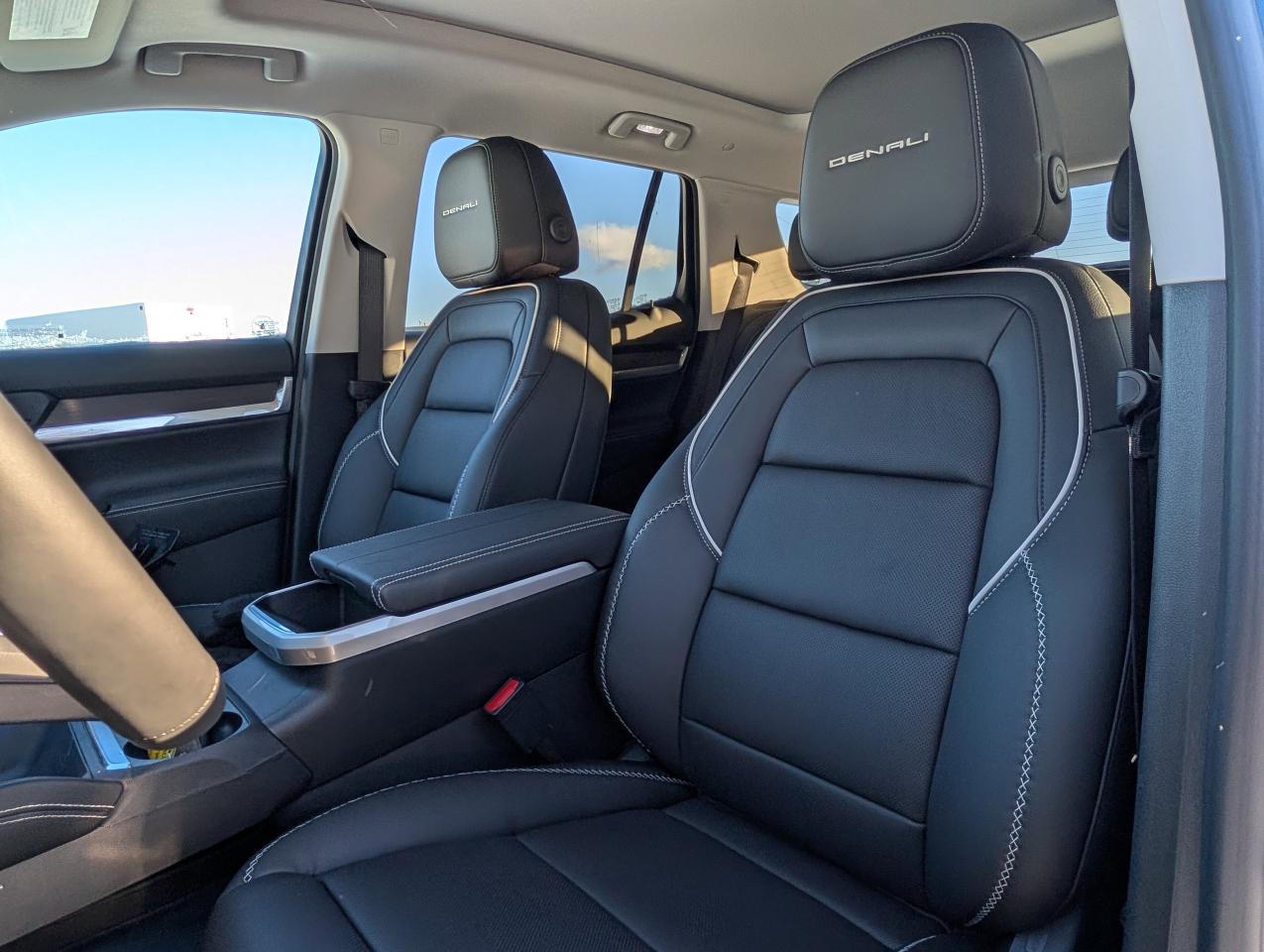 2026 GMC Terrain AWD Denali Photo