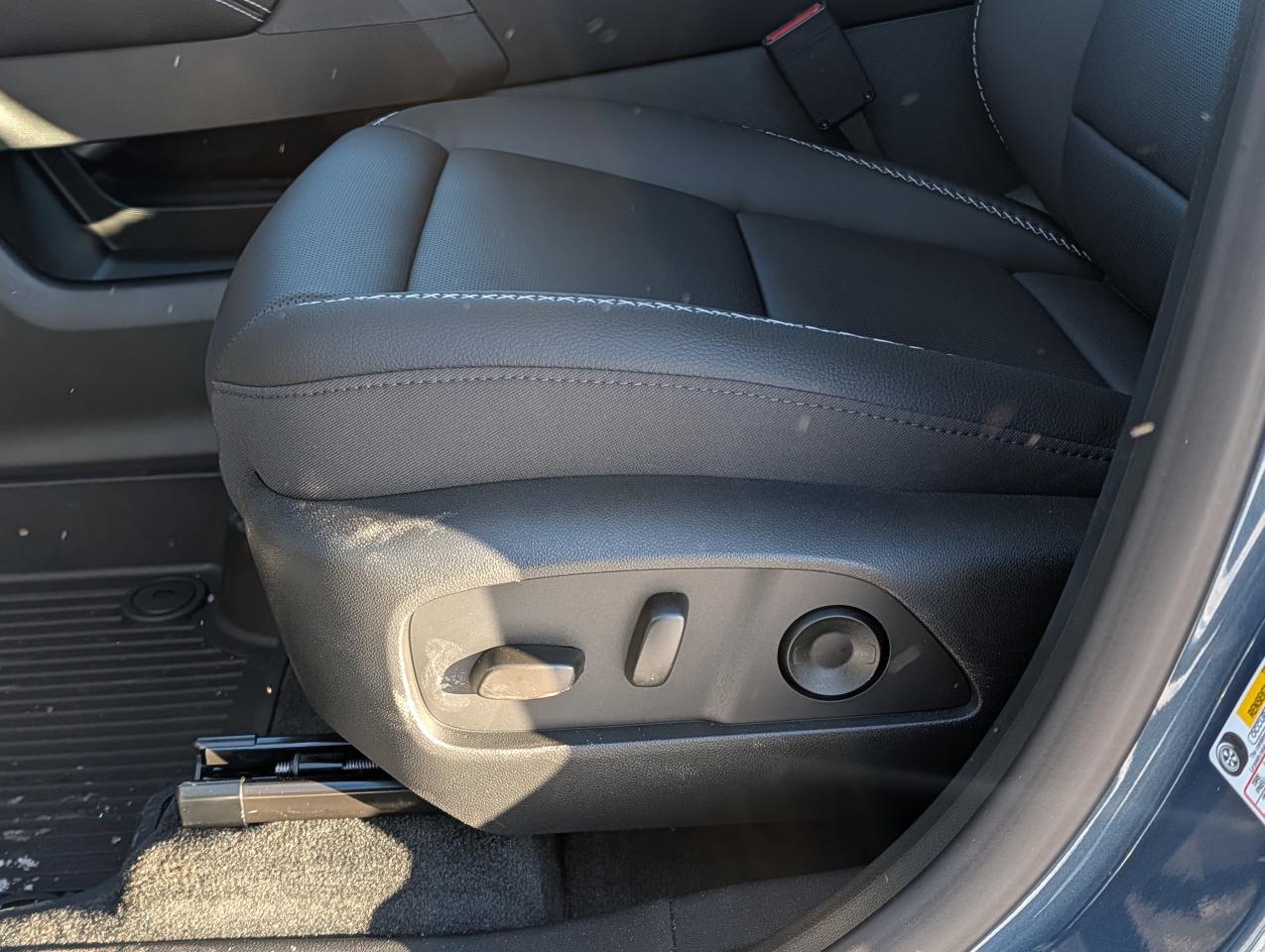 2026 GMC Terrain AWD Denali Photo