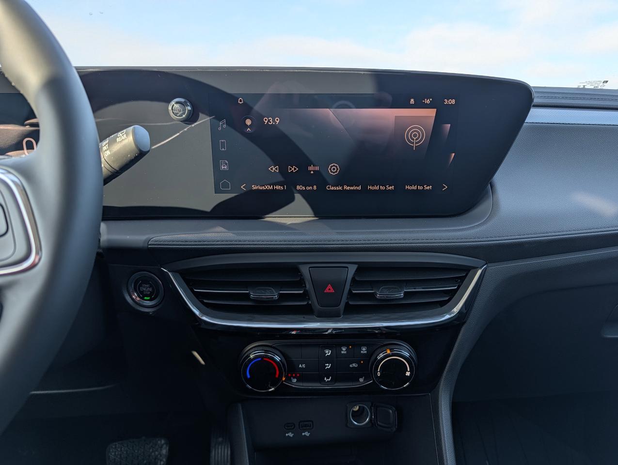 2026 Buick Encore GX Sport Touring Photo