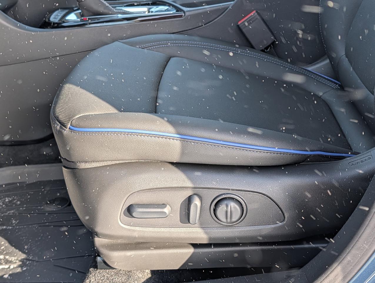 2026 Buick Encore GX Sport Touring Photo