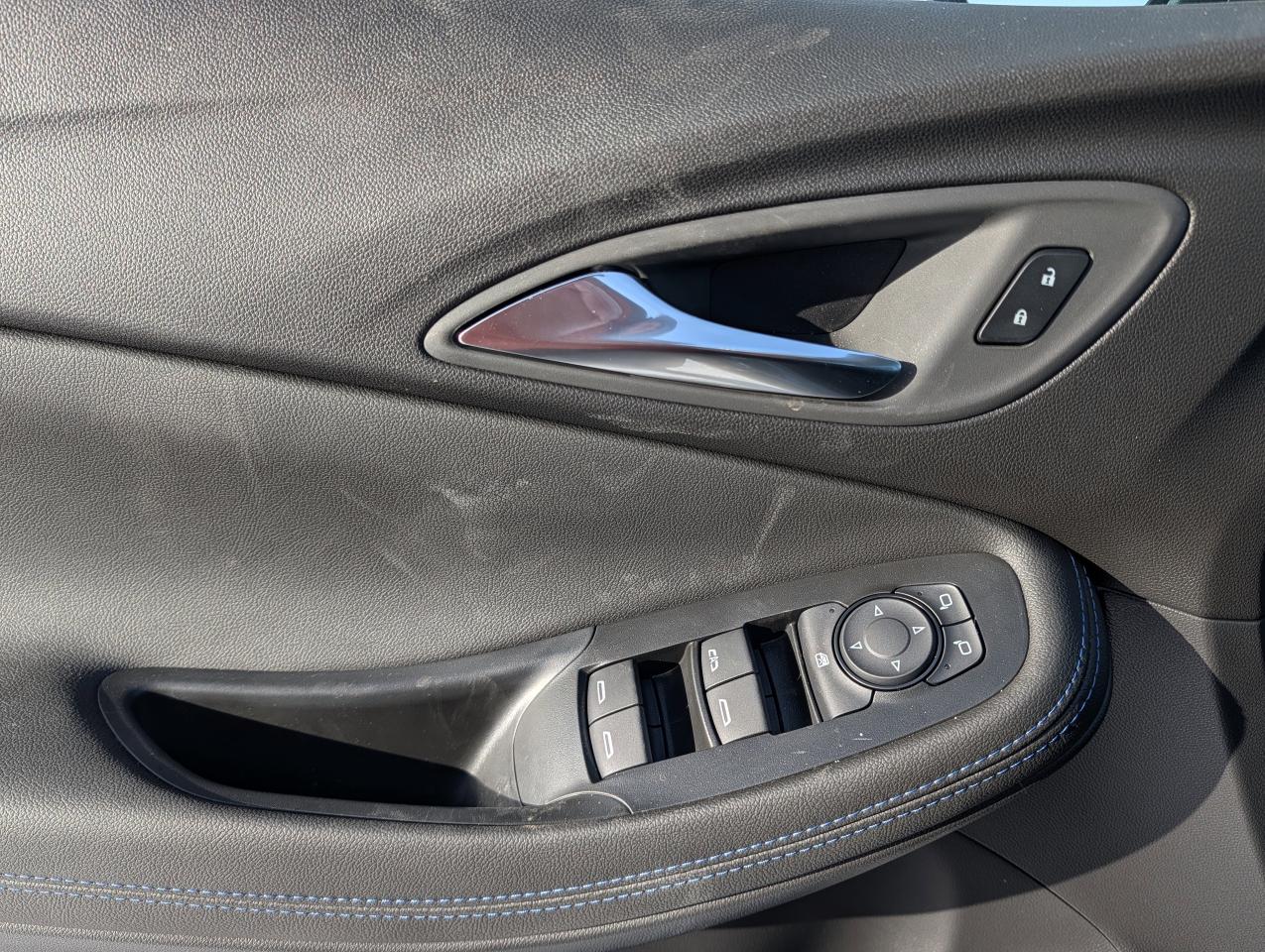 2026 Buick Encore GX Sport Touring Photo