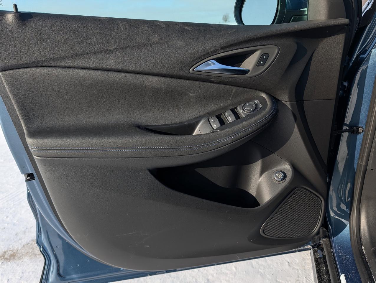 2026 Buick Encore GX Sport Touring Photo