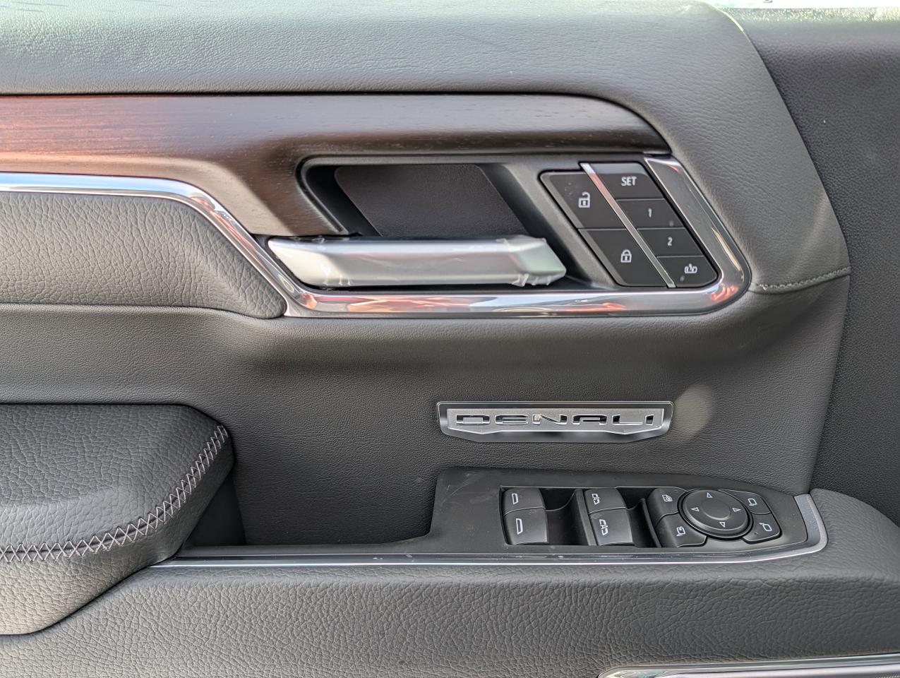 2026 GMC Sierra 1500 Denali Photo