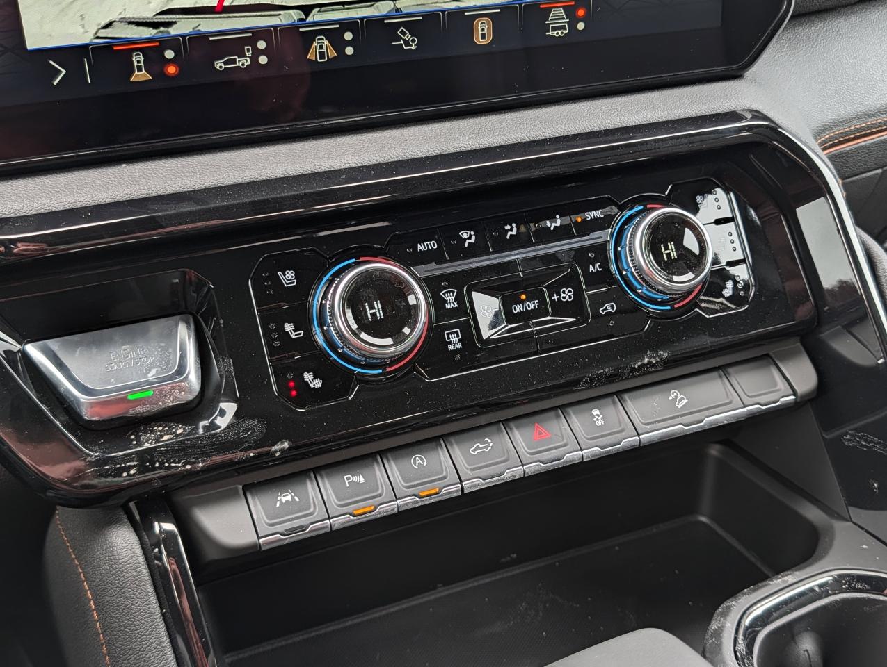 2026 GMC Sierra 1500 AT4 Photo