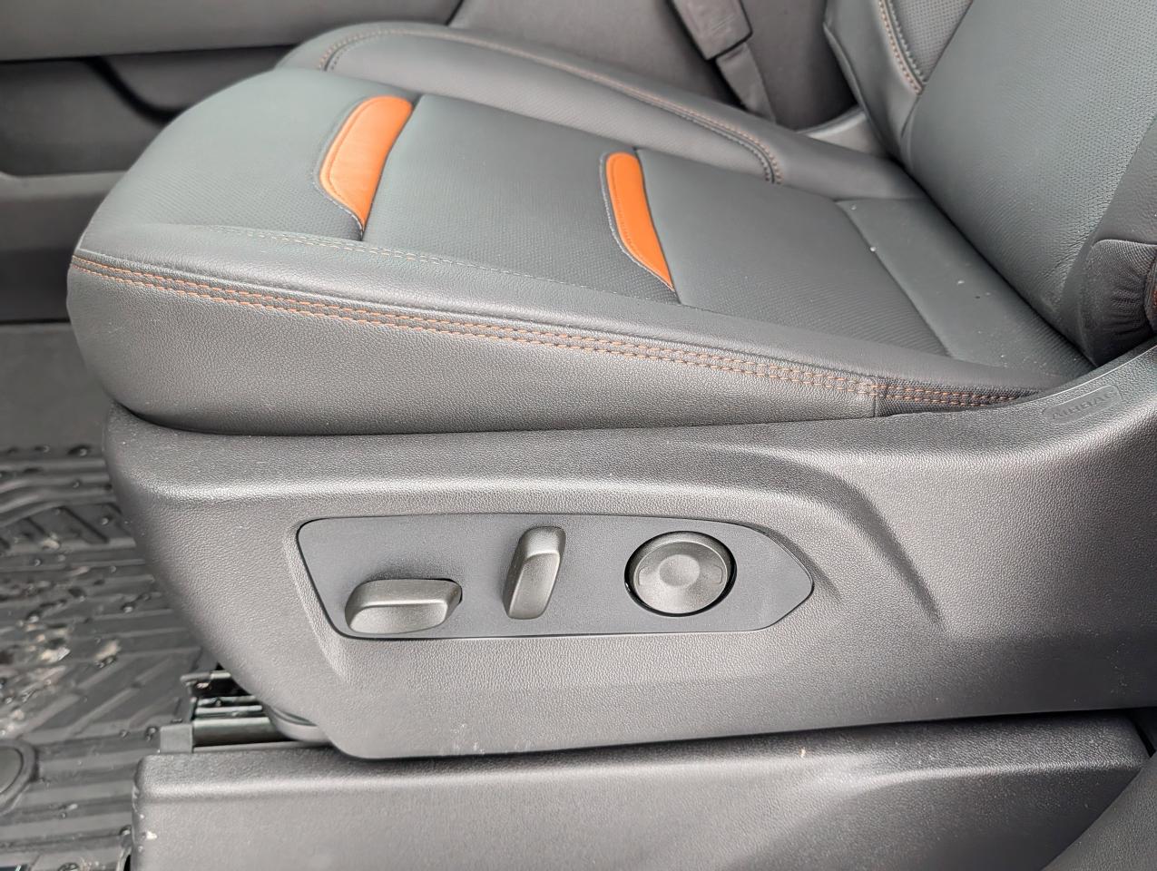 2026 GMC Sierra 1500 AT4 Photo