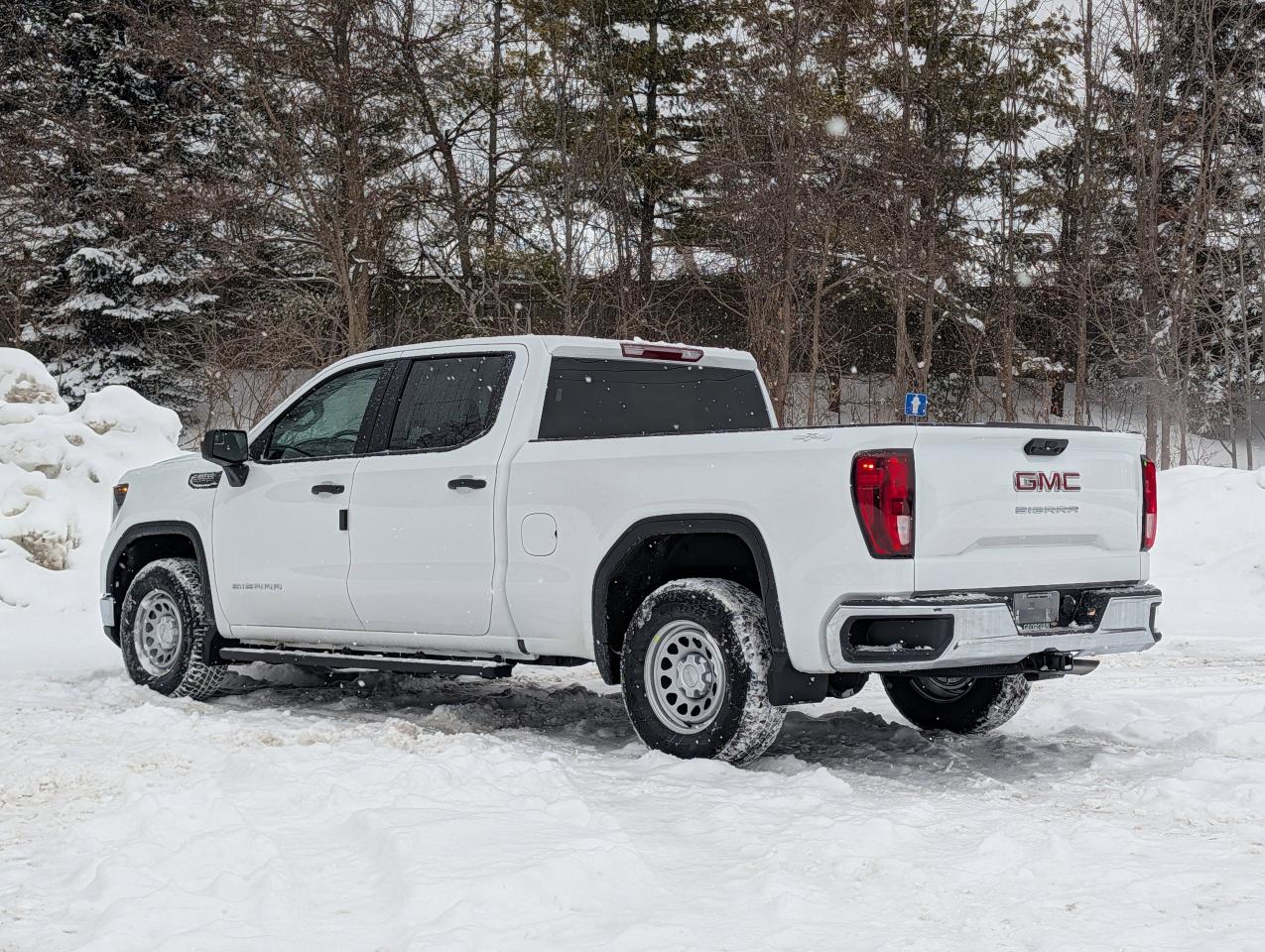 2026 GMC Sierra 1500 PRO Photo