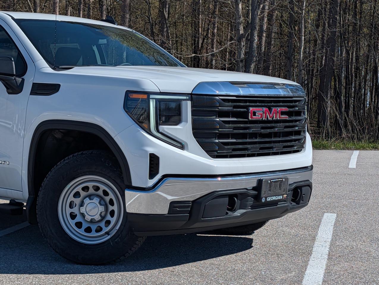 2026 GMC Sierra 1500 PRO Photo2