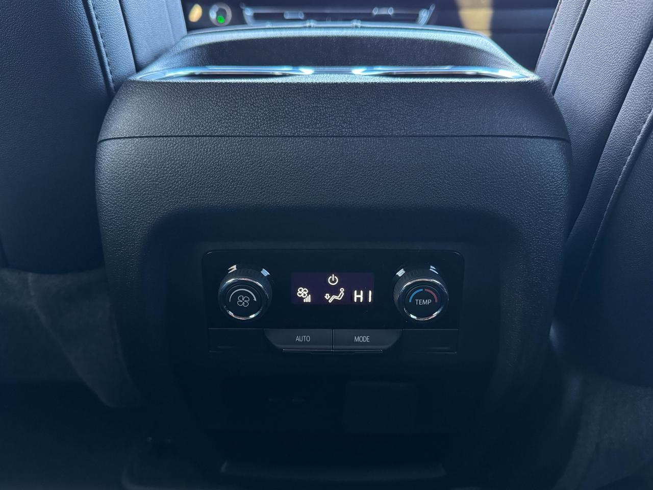 2026 Chevrolet Traverse Z71 Photo