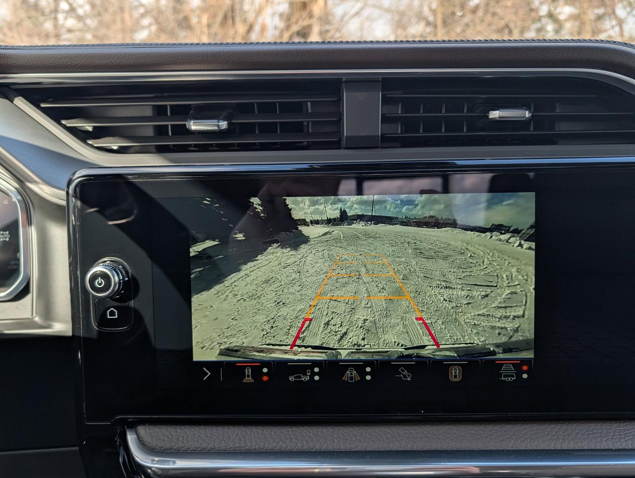 2026 GMC Sierra 1500 Denali Photo