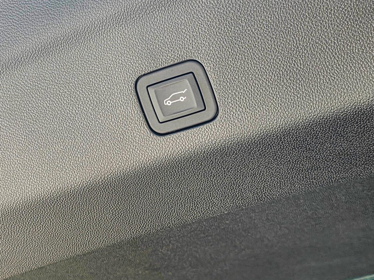 2026 Chevrolet Tahoe HIGH COUNTRY Photo