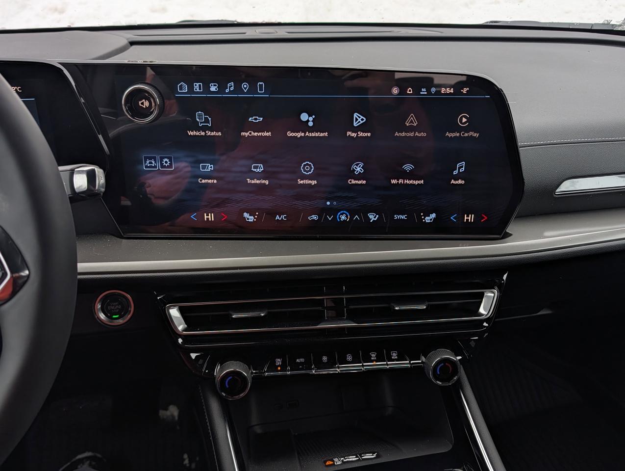 2026 Chevrolet Traverse LT Photo