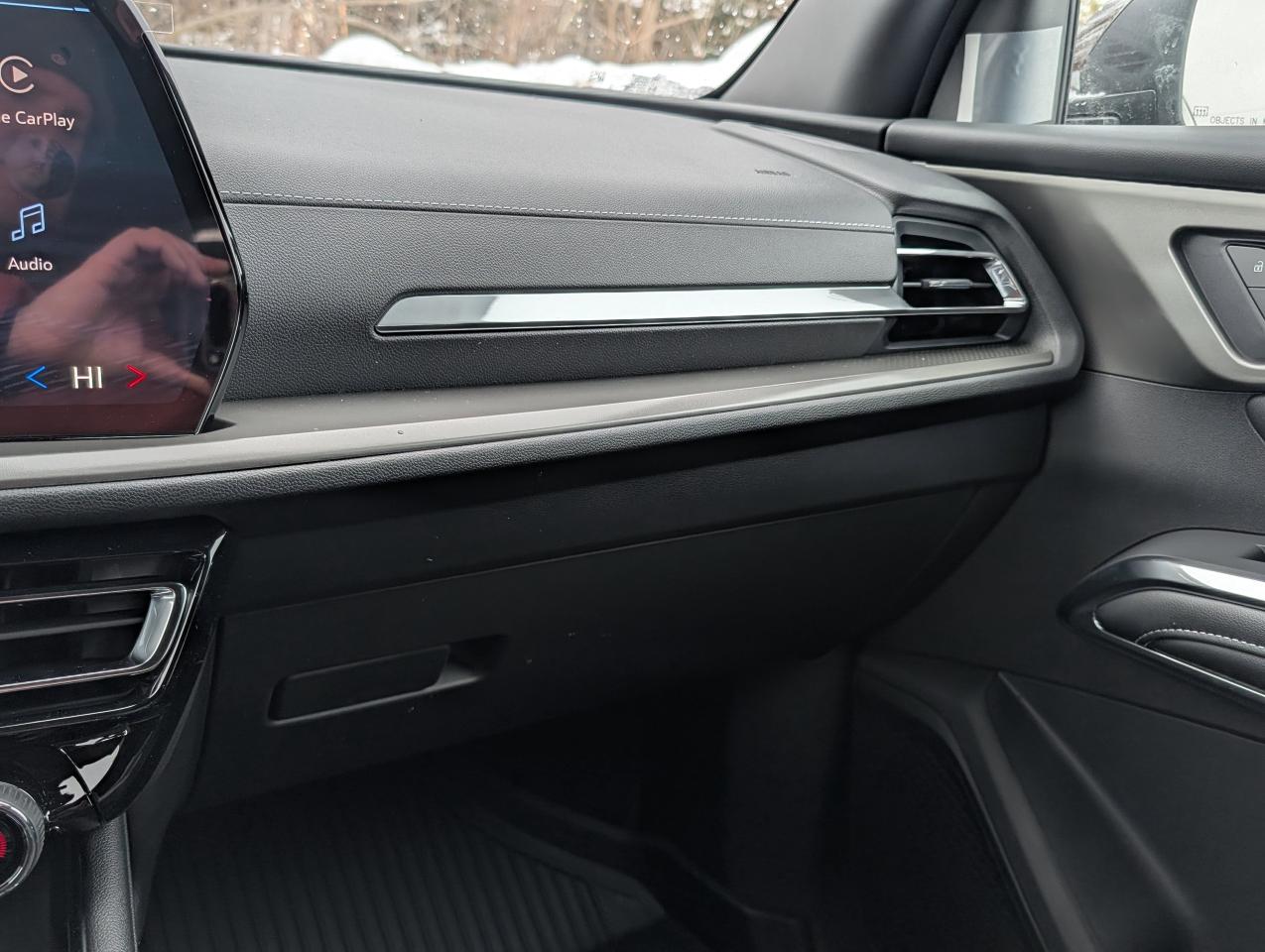 2026 Chevrolet Traverse LT Photo