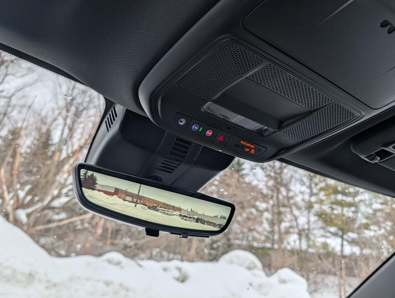 2026 Chevrolet Traverse LT Photo