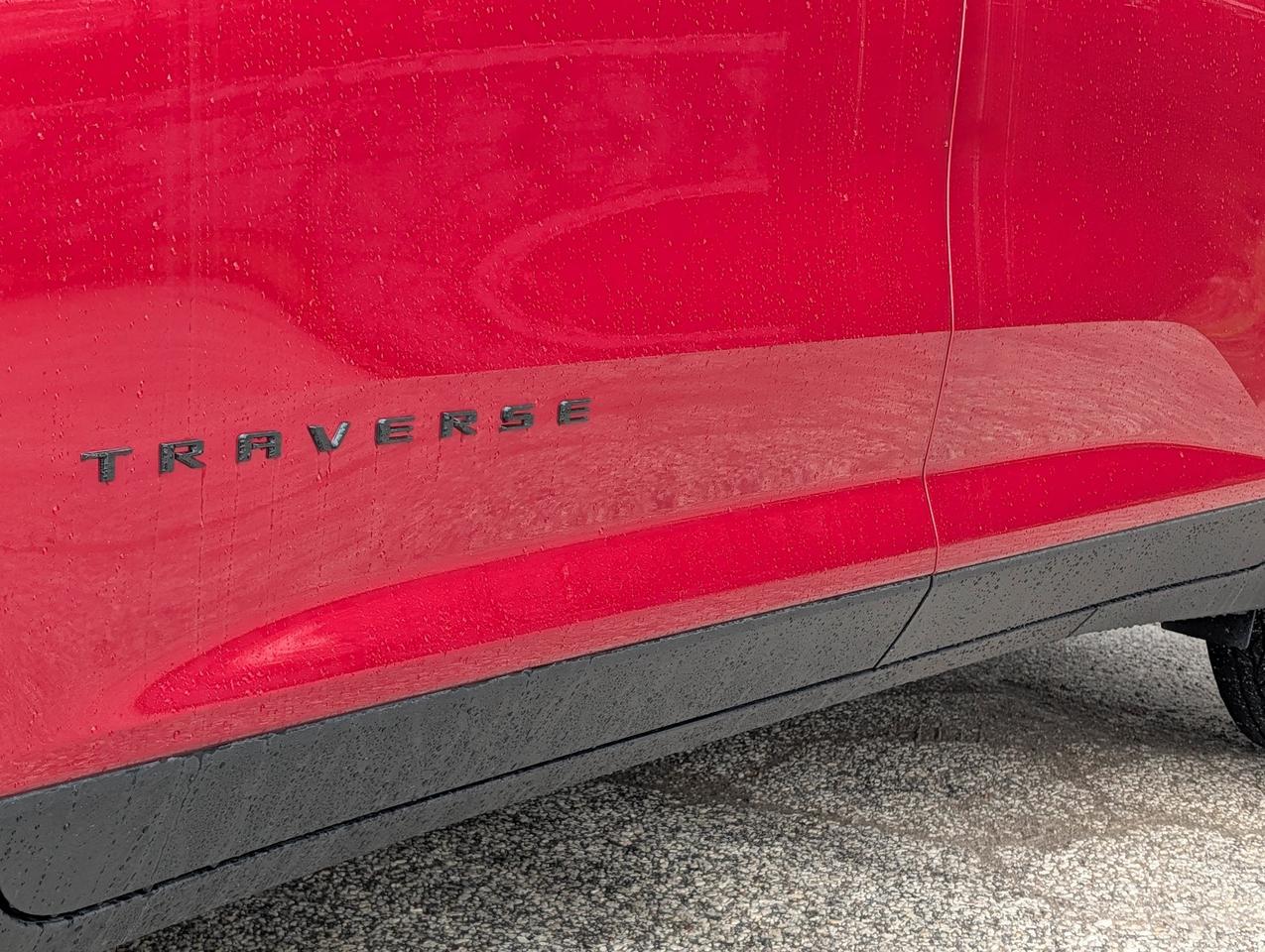 2026 Chevrolet Traverse LT Photo