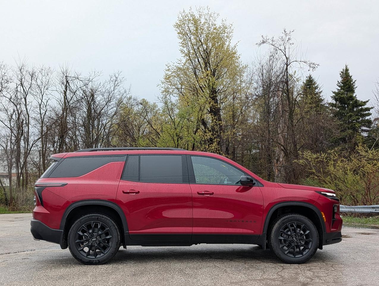 2026 Chevrolet Traverse LT Photo