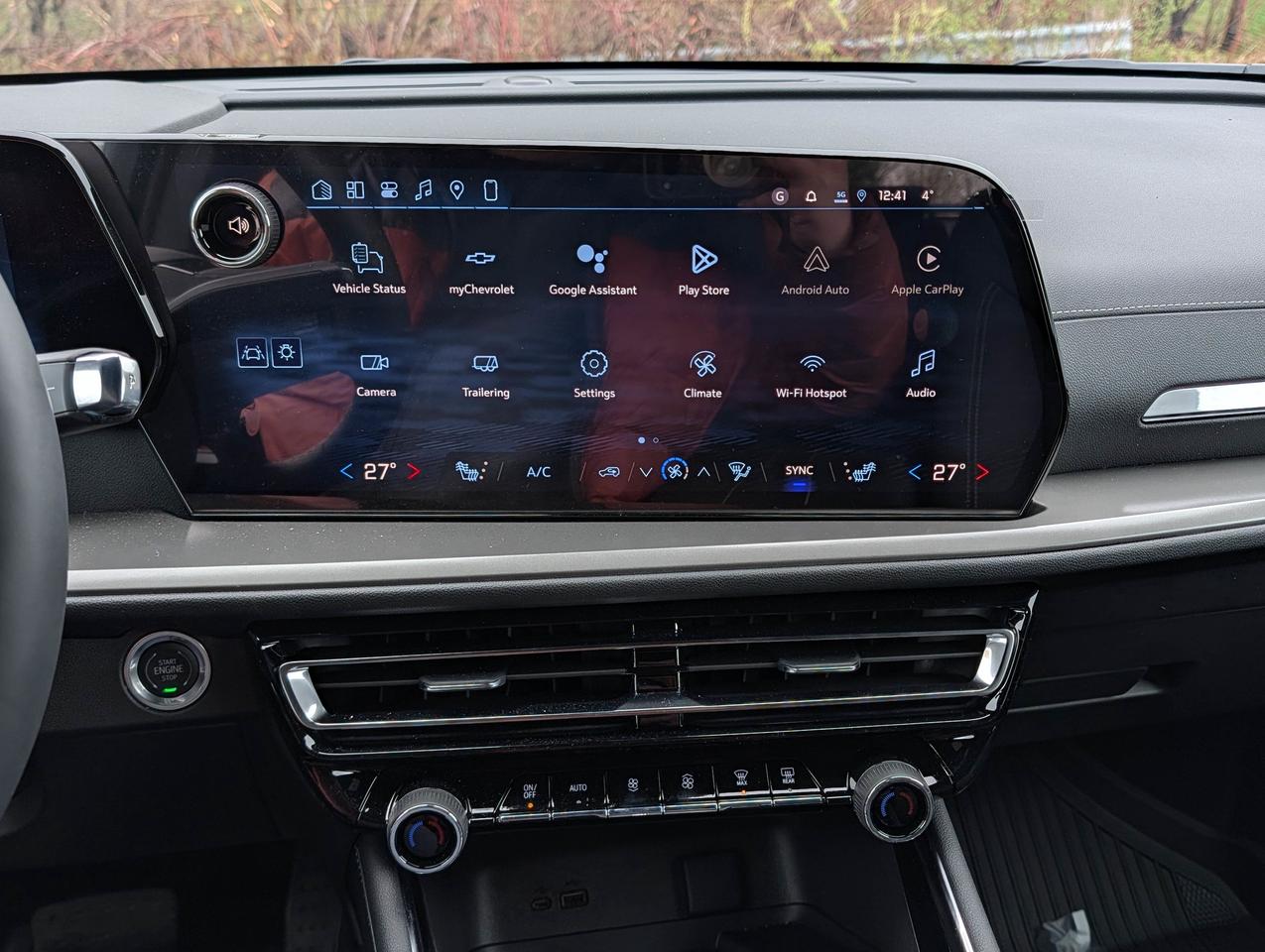 2026 Chevrolet Traverse LT Photo