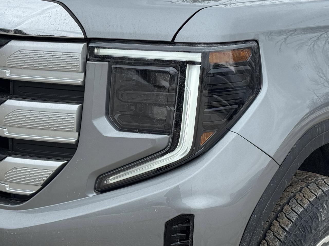2026 GMC Sierra 1500 SLE Photo