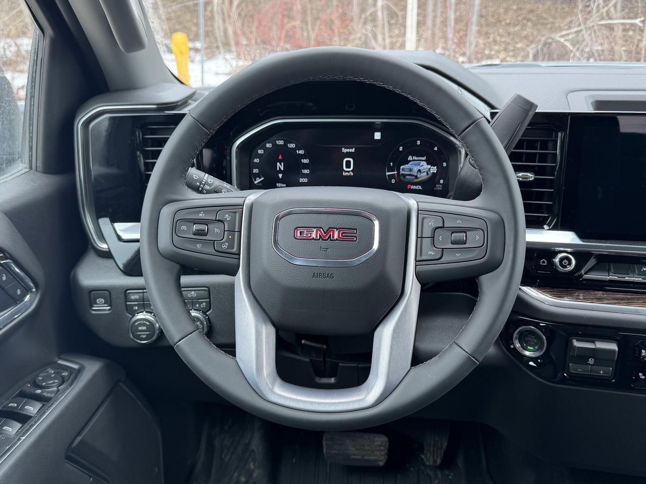 2026 GMC Sierra 1500 SLE Photo