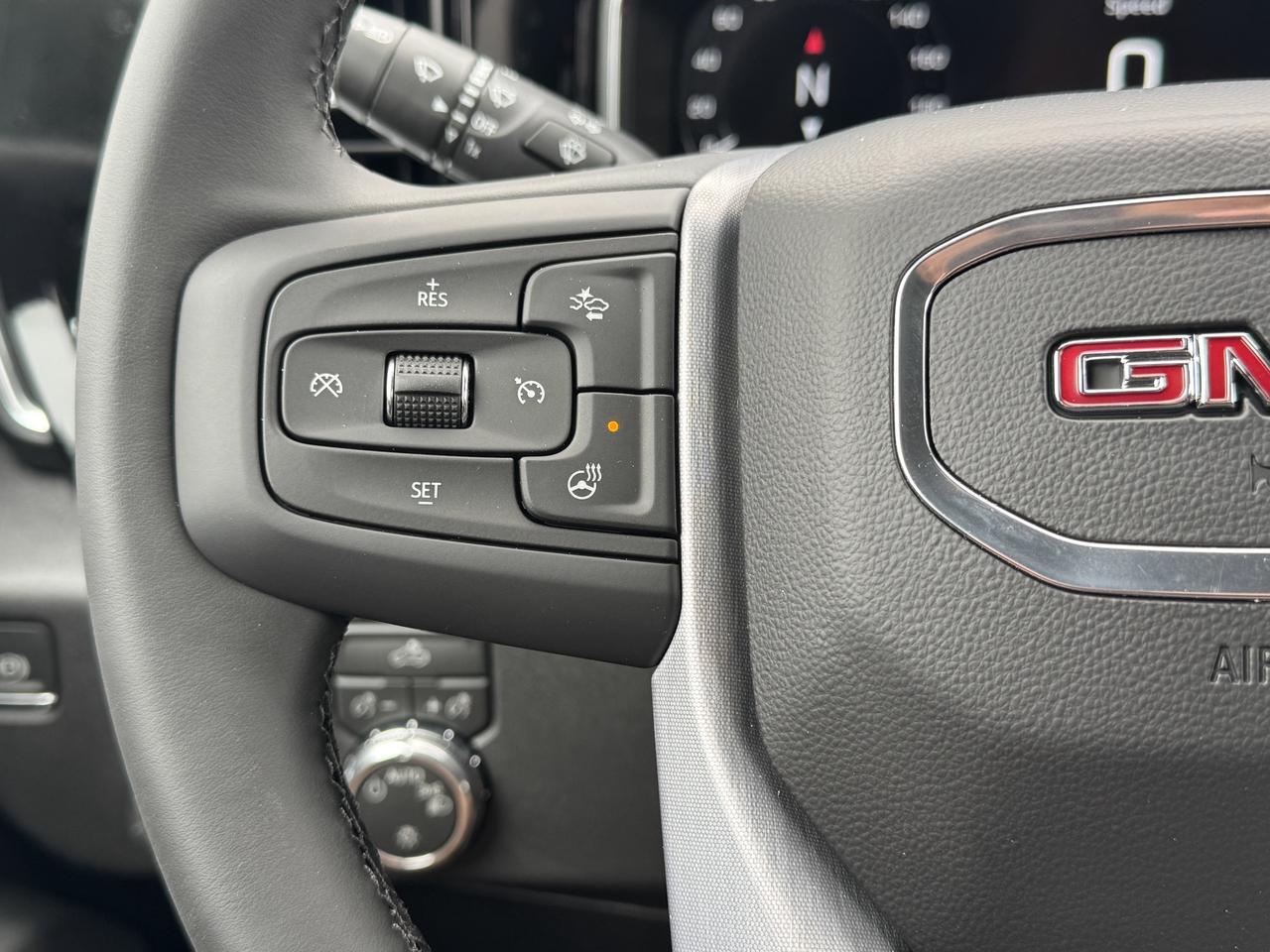 2026 GMC Sierra 1500 SLE Photo