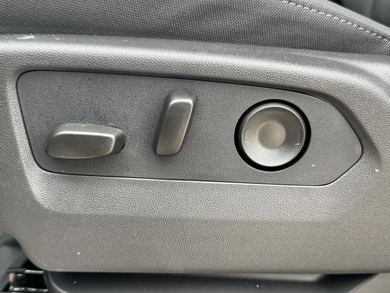 2026 GMC Sierra 1500 SLE Photo