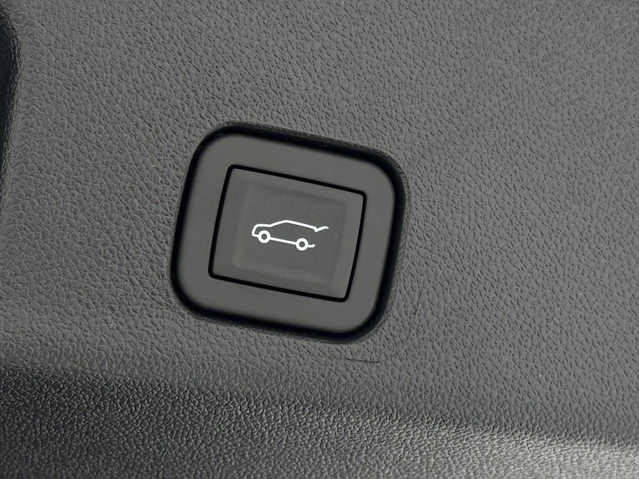 2026 Chevrolet Traverse Z71 Photo