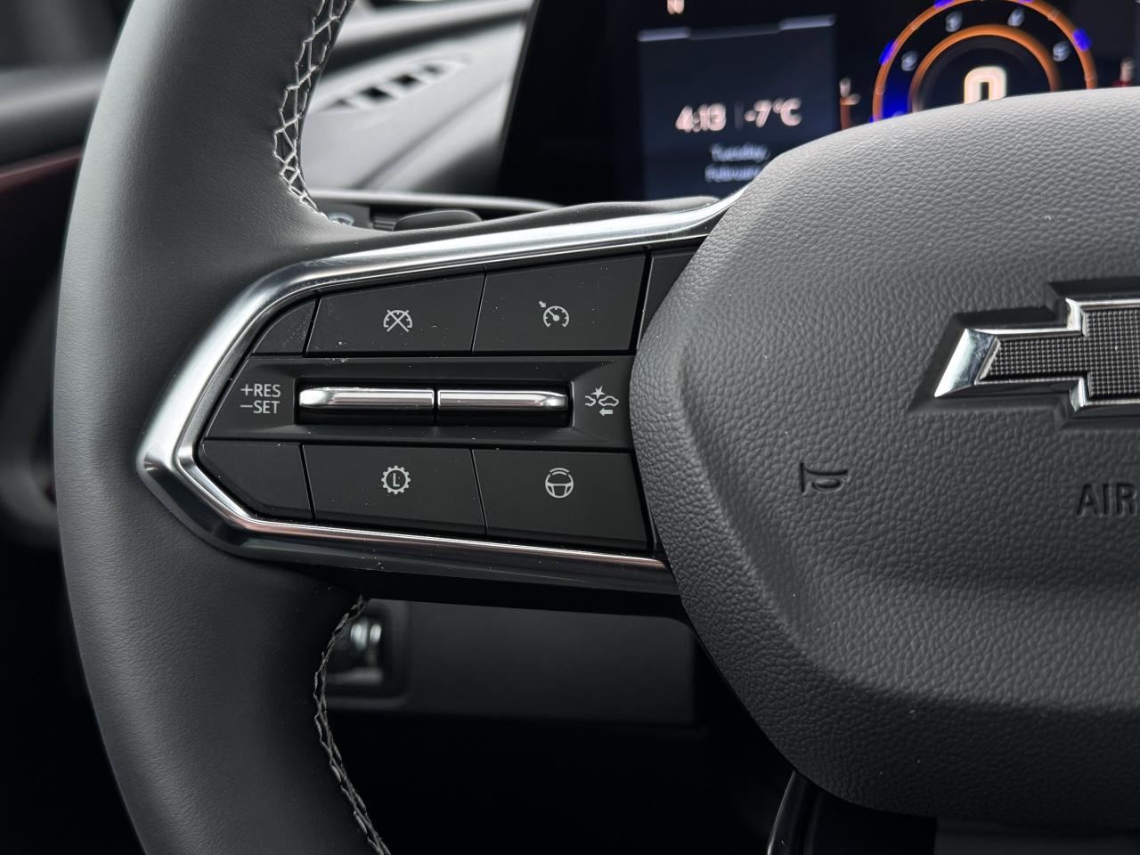 2026 Chevrolet Traverse Z71 Photo