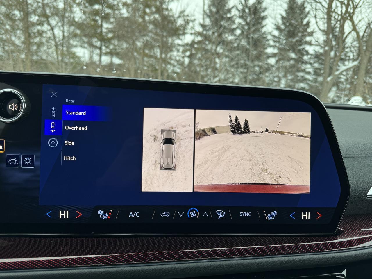 2026 Chevrolet Traverse Z71 Photo