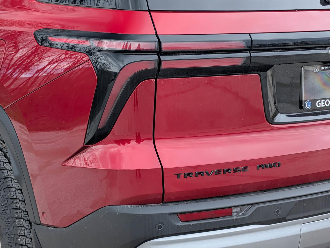 2026 Chevrolet Traverse Z71 Photo