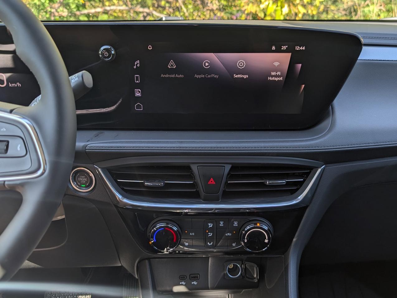 2026 Buick Encore GX Sport Touring Photo